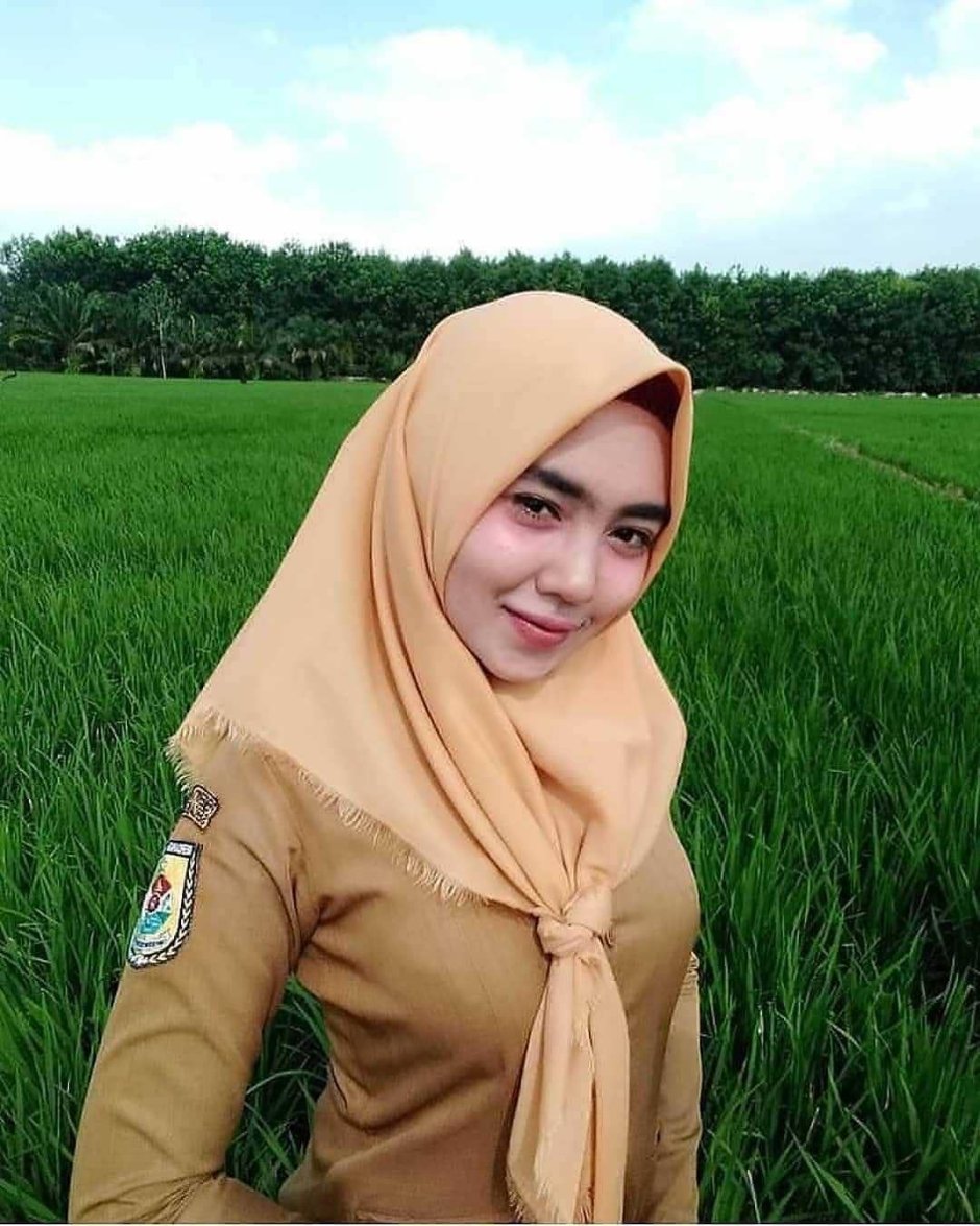 Japanese Muslims are girls