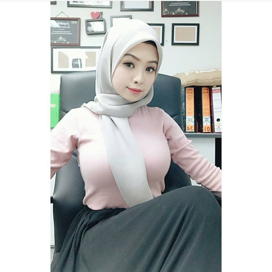 Ririn JilBoobs