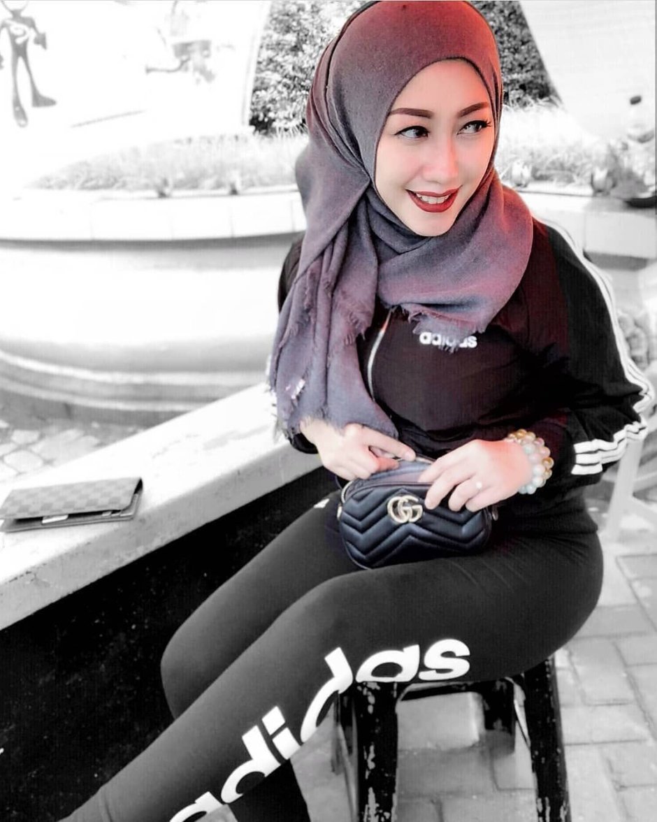 Young in panties hijab