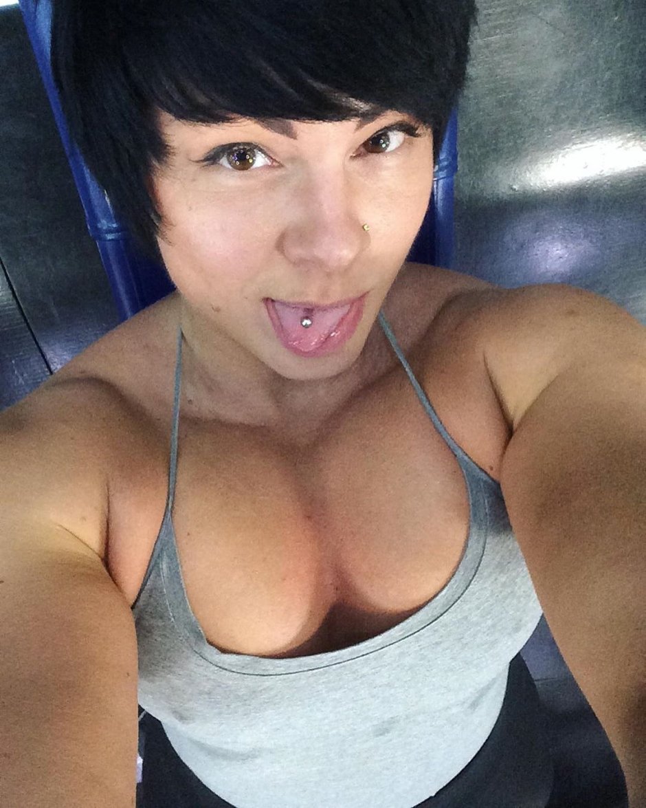 Katyukha Kuznetsova bodybuilding
