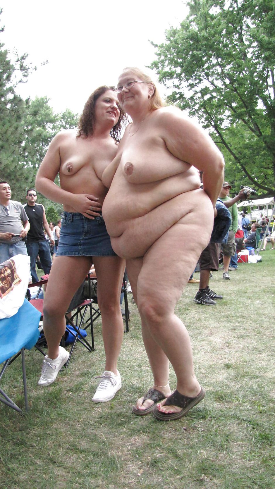 Naked fat in public