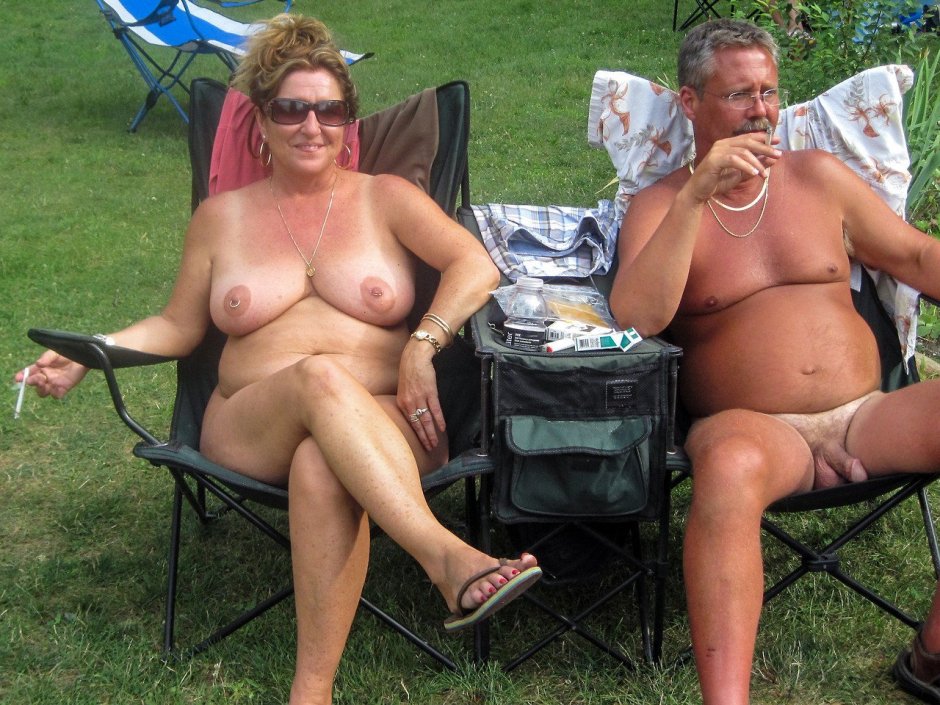 Mature nudists with men