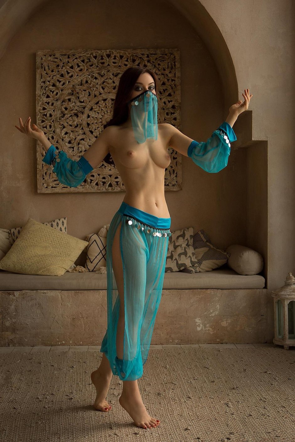 Sanny Leone in Sari Naked