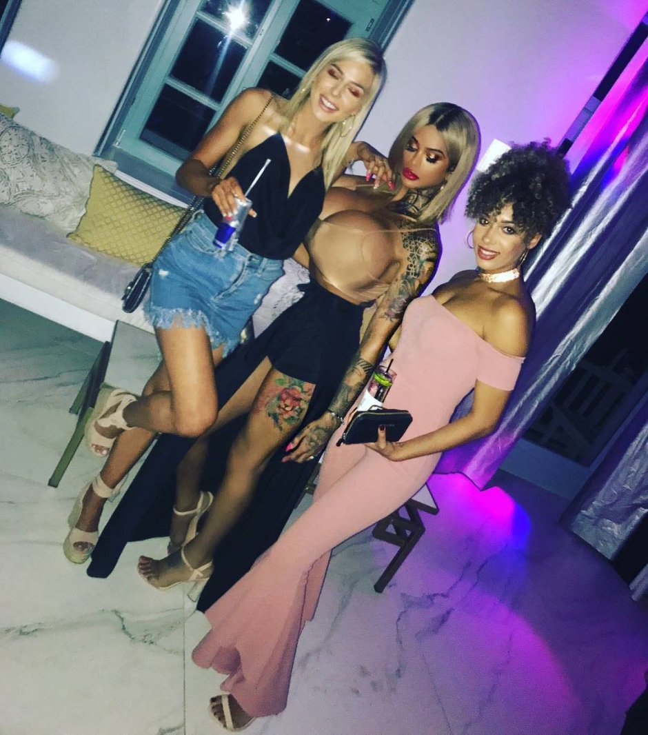 Nicky Valentina Rose (Nicki Valentina Rose)