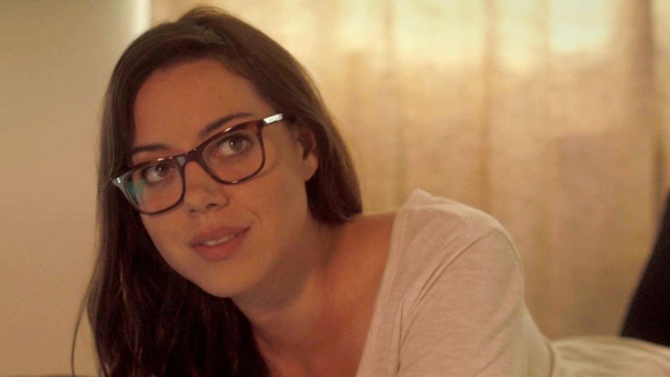 Obri Plaza with glasses