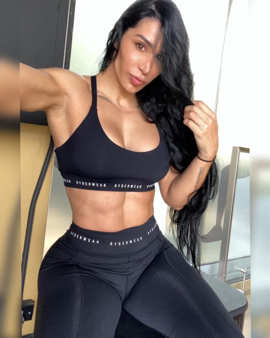 Ana Kozar ANA COZAR IFBB Bikini