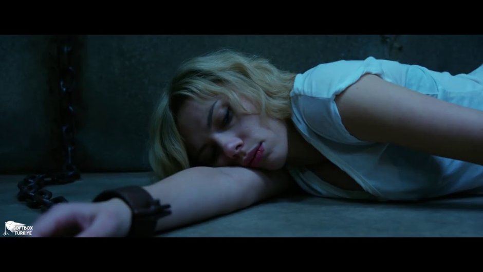 Scarlett Johansson captivity