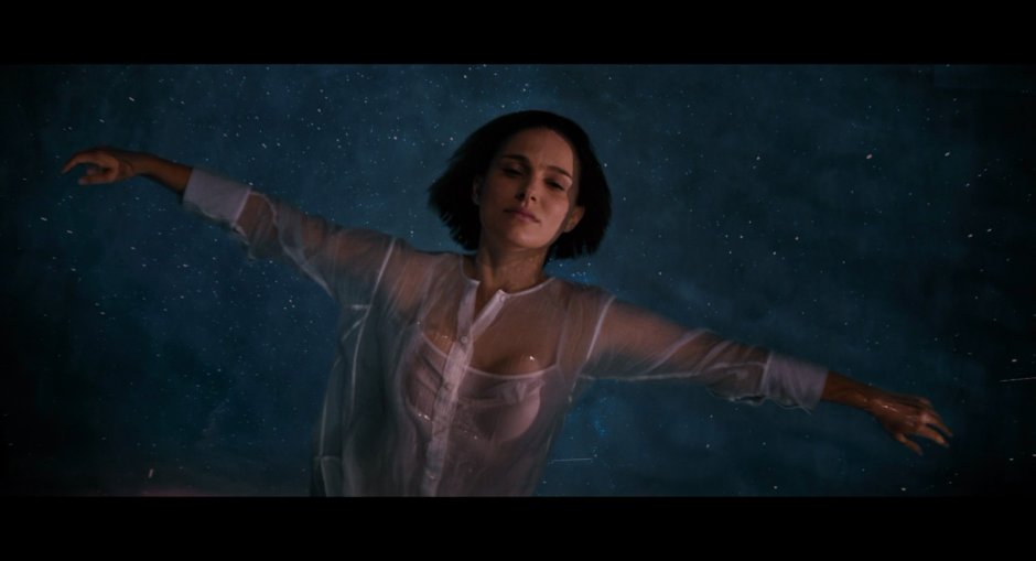 Natalie Portman Lucy in Heaven
