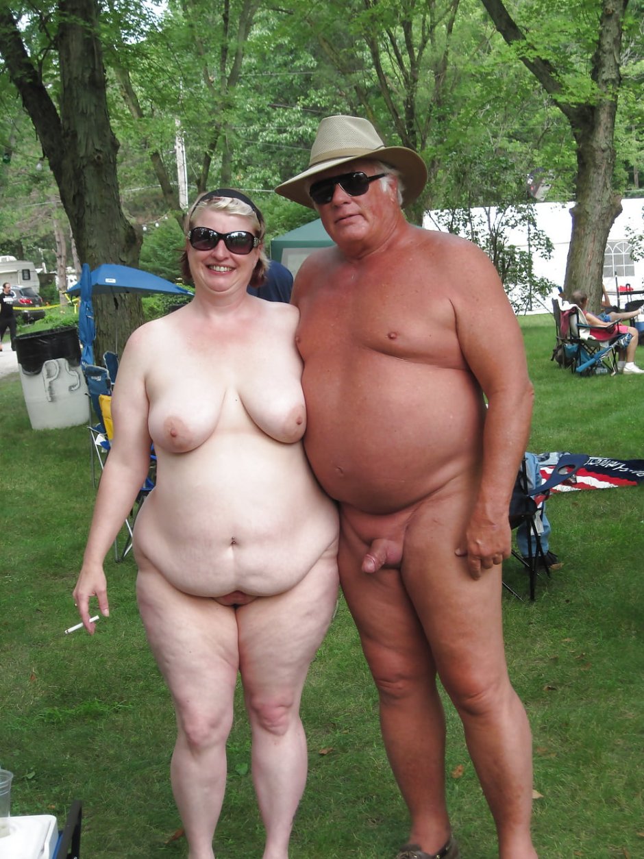 Naked bbw in nature