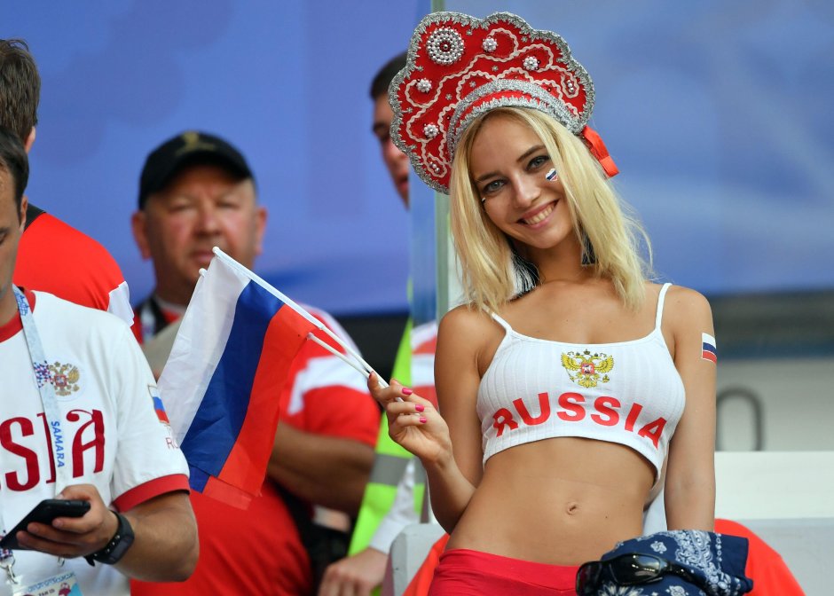 Russian fan Natalya Nemchinova