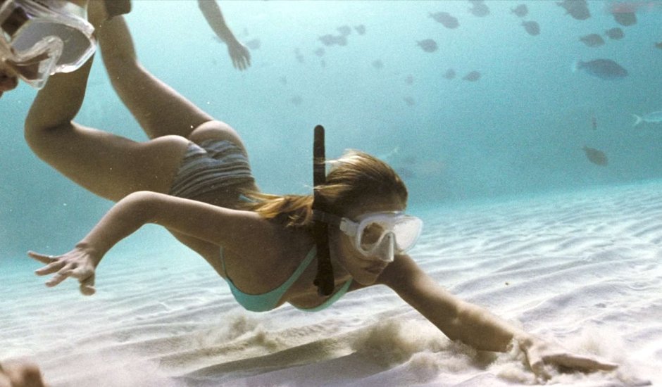 Jessica Alba Welcome to Paradise