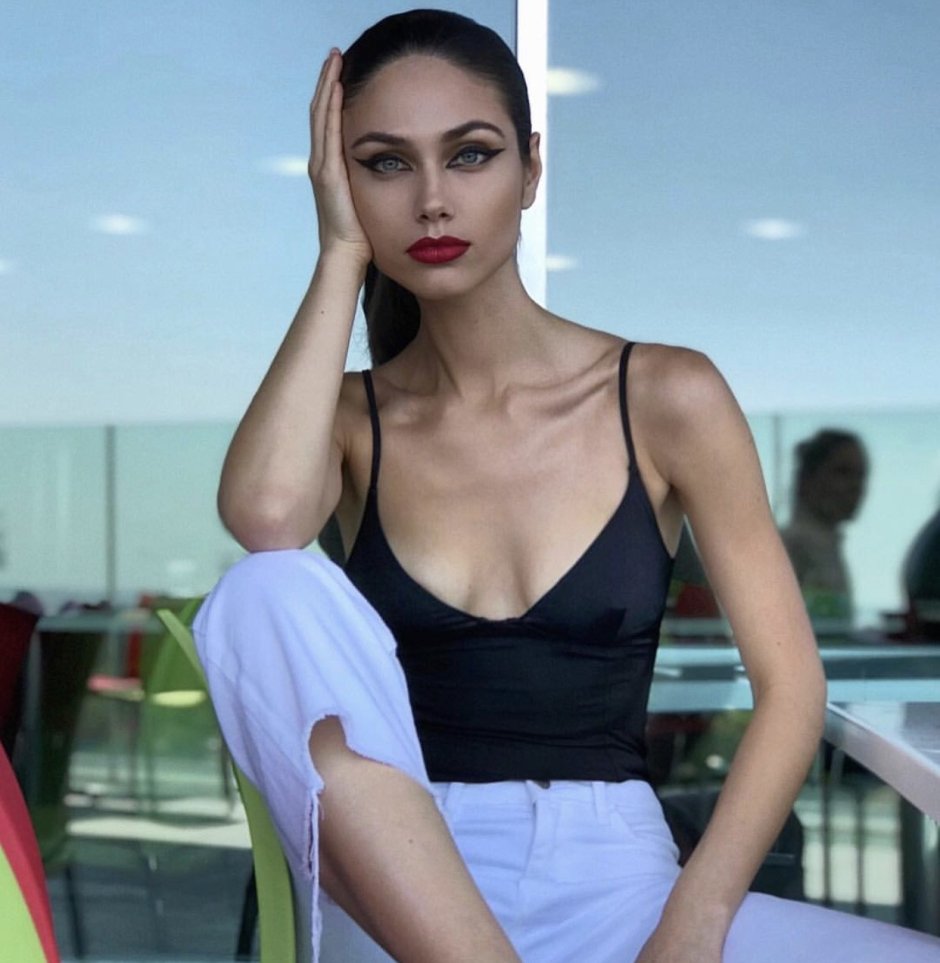 Vika Bronova is hot