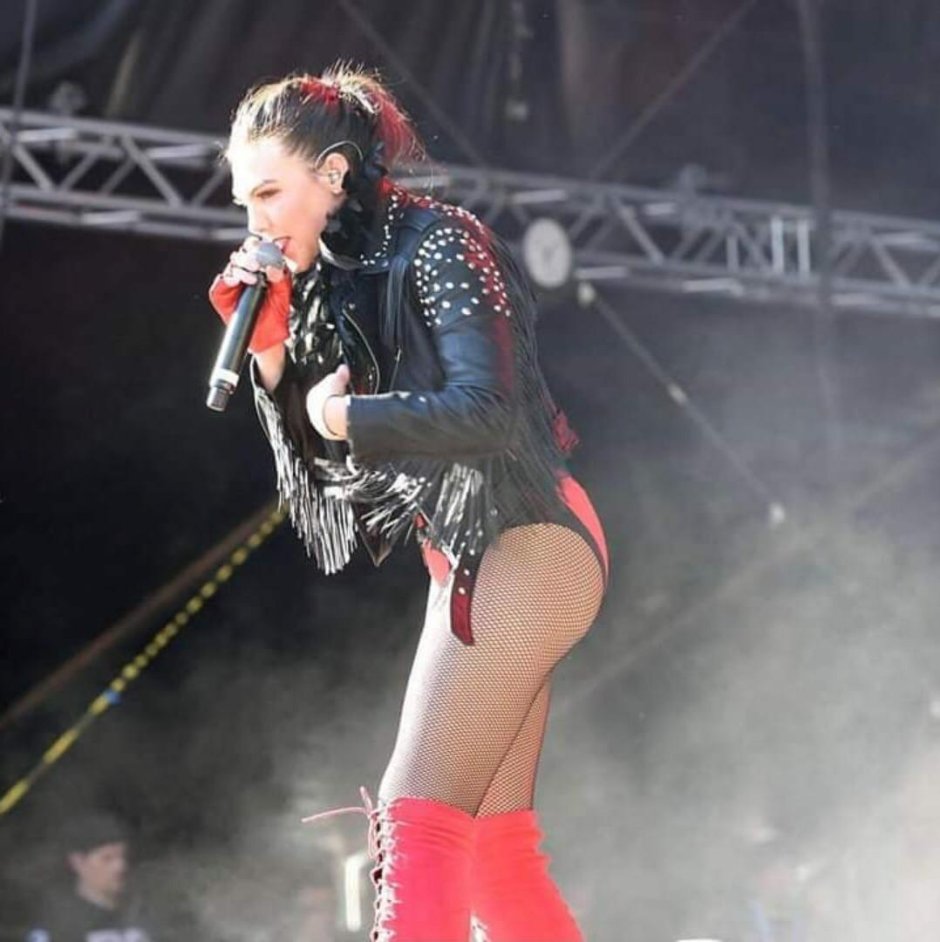 Elize Ryd Legs