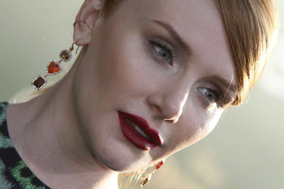 Bryce Dallas Howard Pete’s Dragon