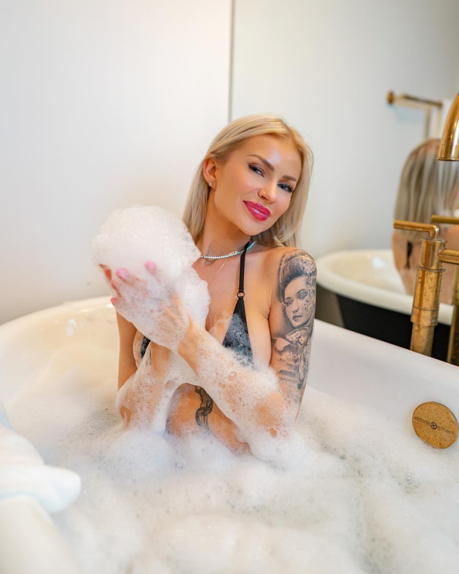 Line Boo Porn actress