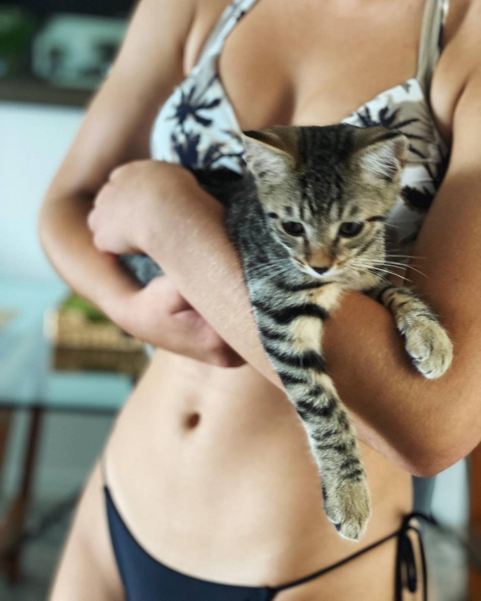 Ava_bizjak  Send a message   
