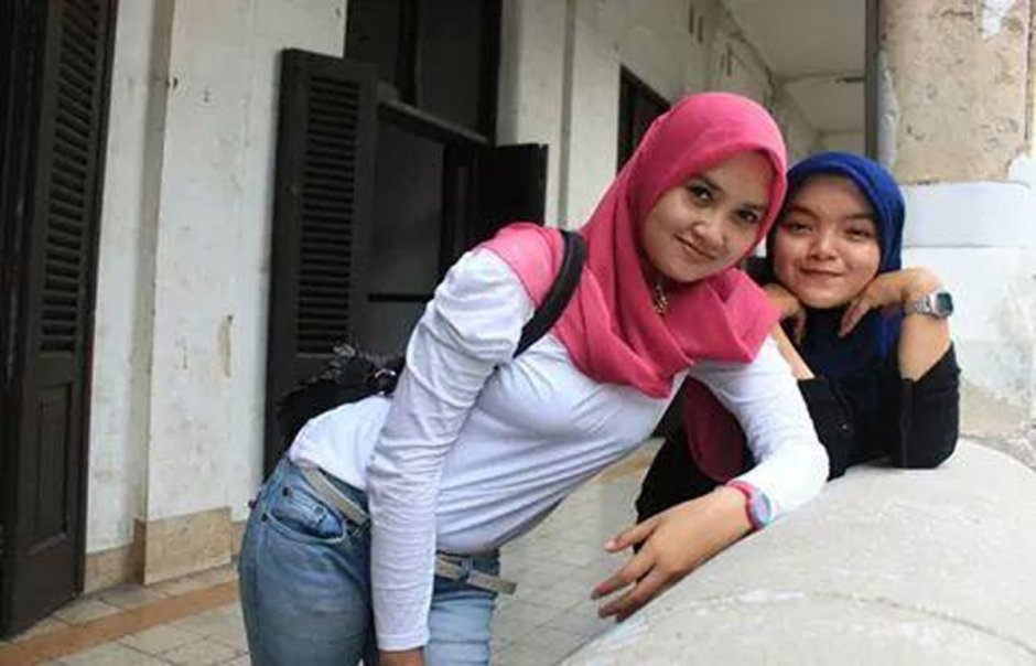 Bahan Coli Artis Indo