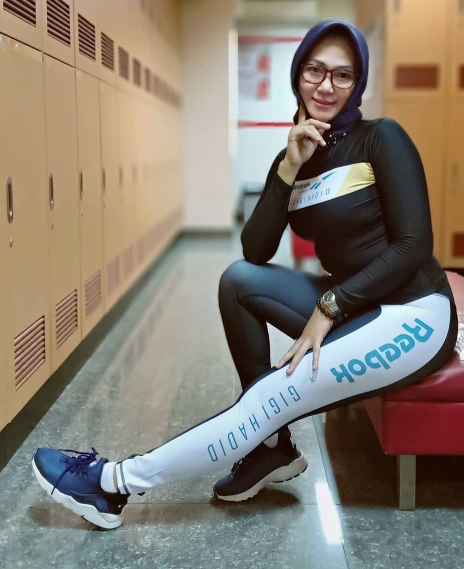 Hijab with a cutout for boobs