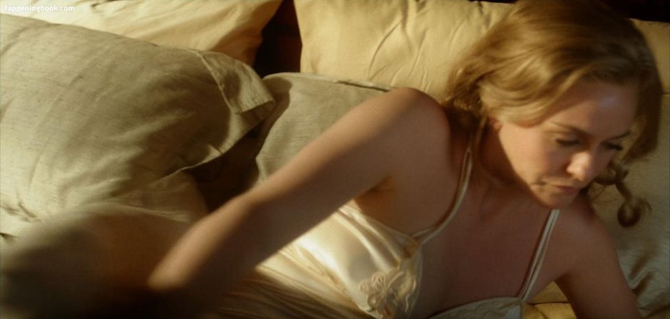 Alicia Silverstone Naked in the movie Nania 1995