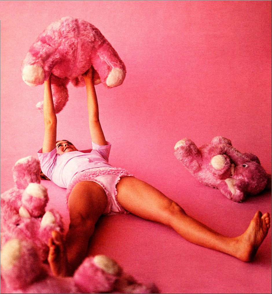 Alicia Silverstone Nude