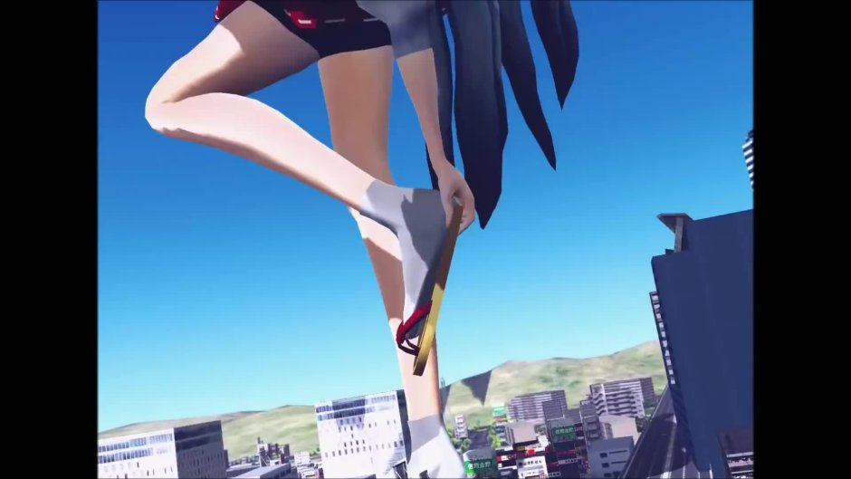 Giantess Chainsaw