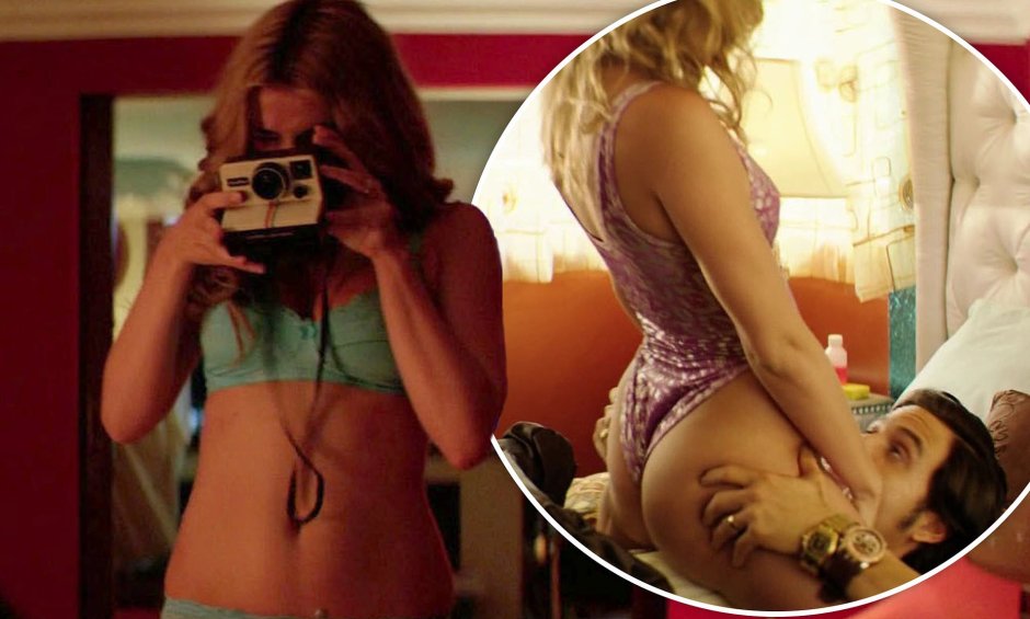 Ana de Armas Knock Knock Scene from shower
