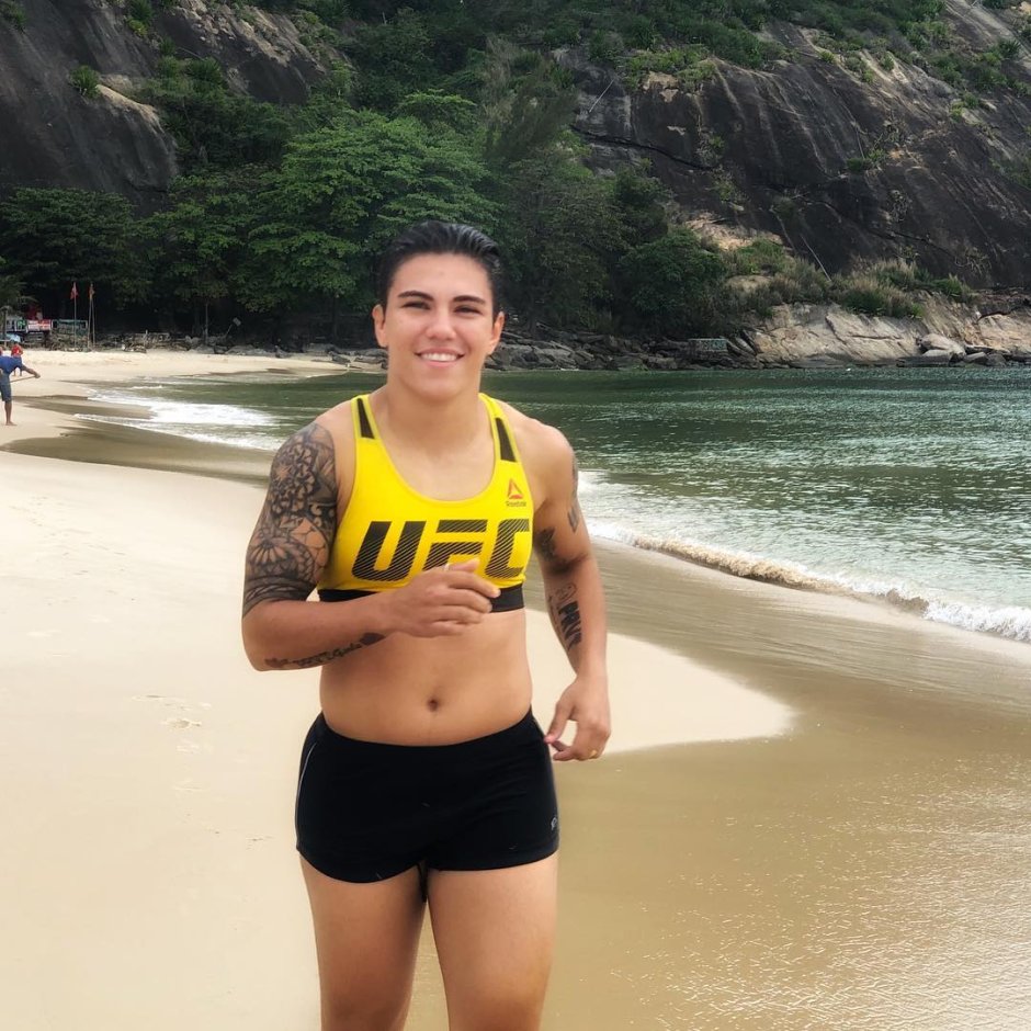 Selfie girls on the beach