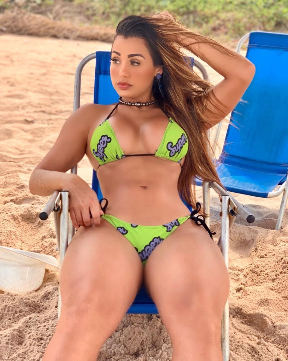 Bella Araujo