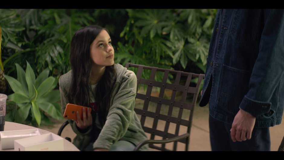 Jena Ortega Paparazzi