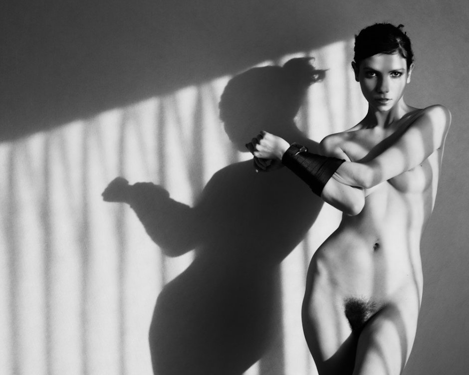 Linda Evandzelist is naked