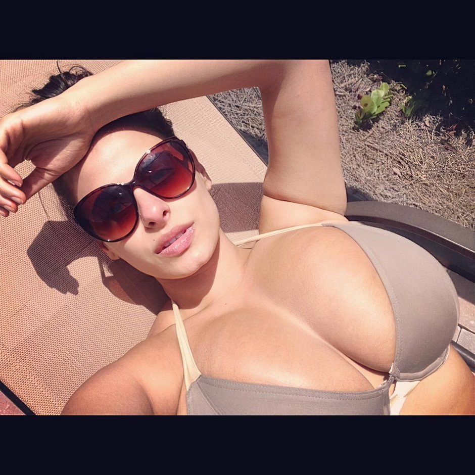 Minijello nude don't thank the boobs