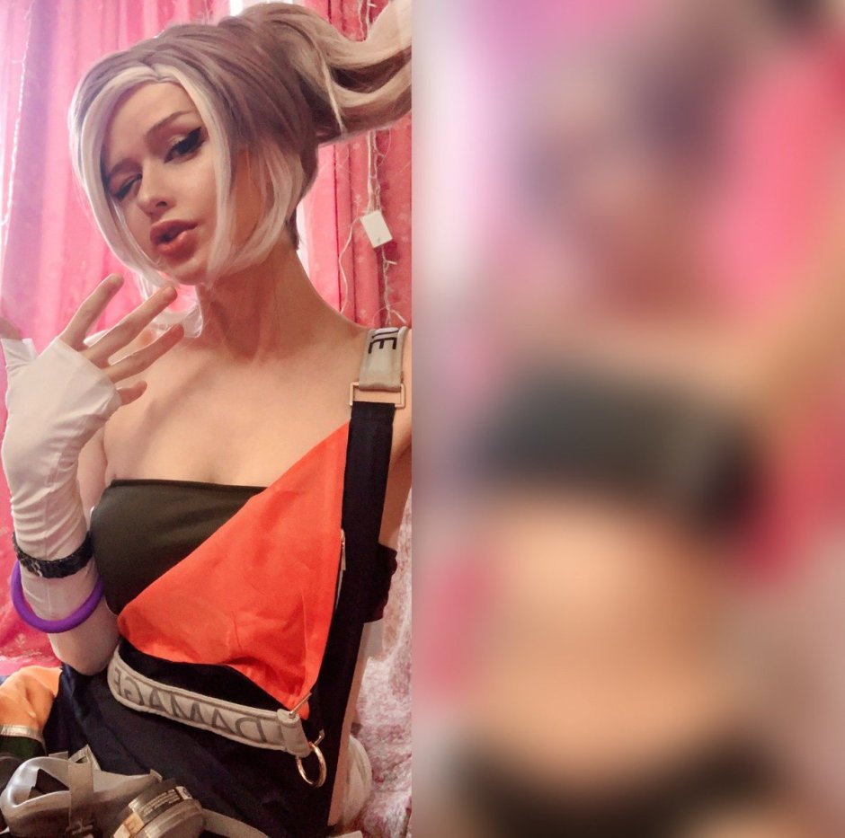 Fraulein Milk Cosplay