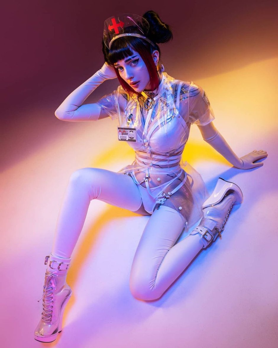 Dark Elf, Jeanette/Teresa Voherman and Felis - Cosplay of the Week (18+)