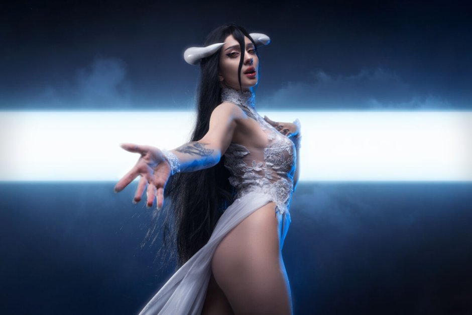 Xenon Cosplay on Evelyn