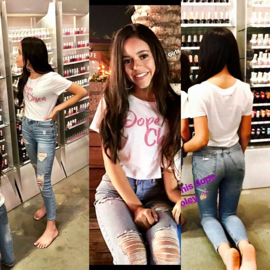 Jenna Ortega Tight