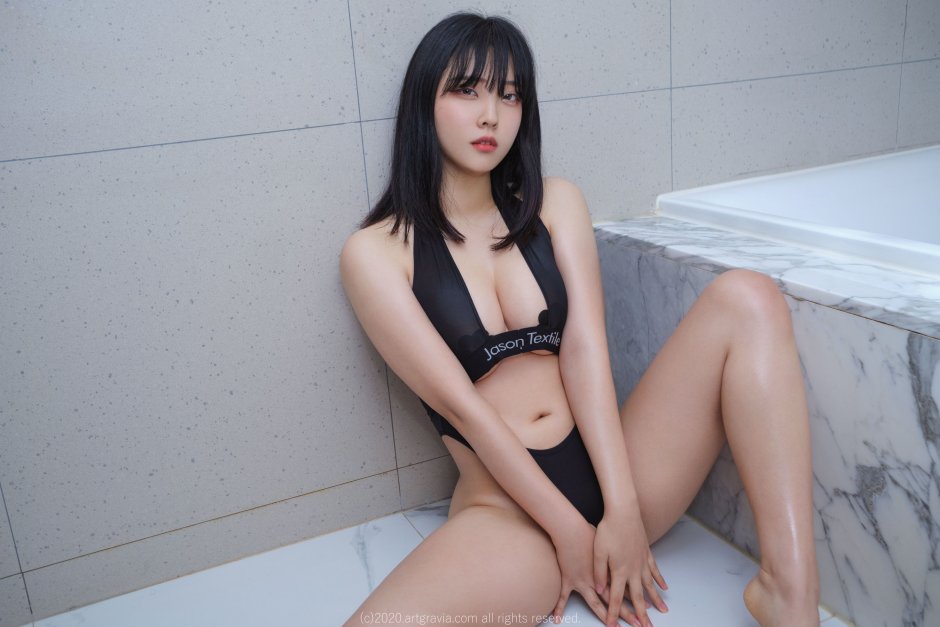 Hana Song