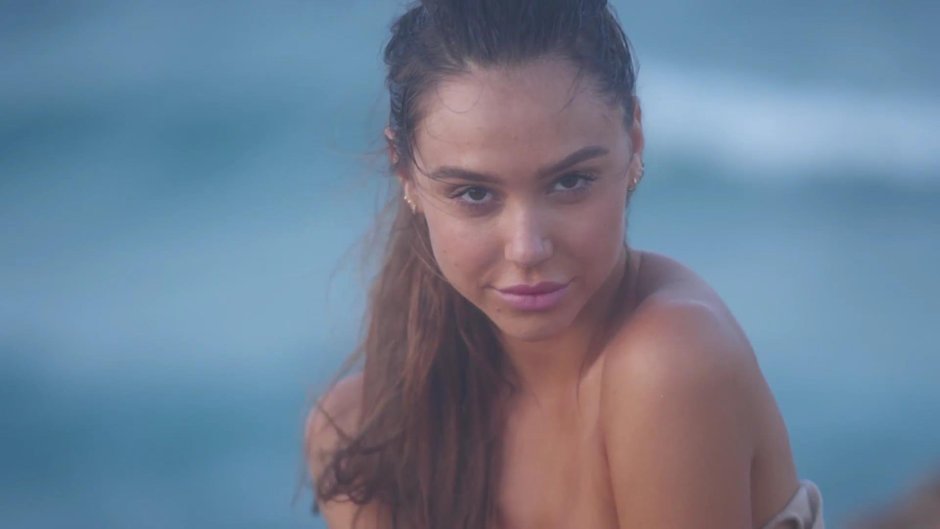 Christie Ren Topless