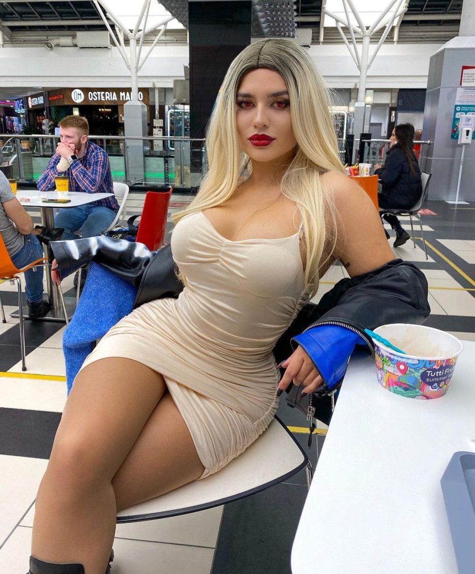 Valeriya Bearwolf rolls