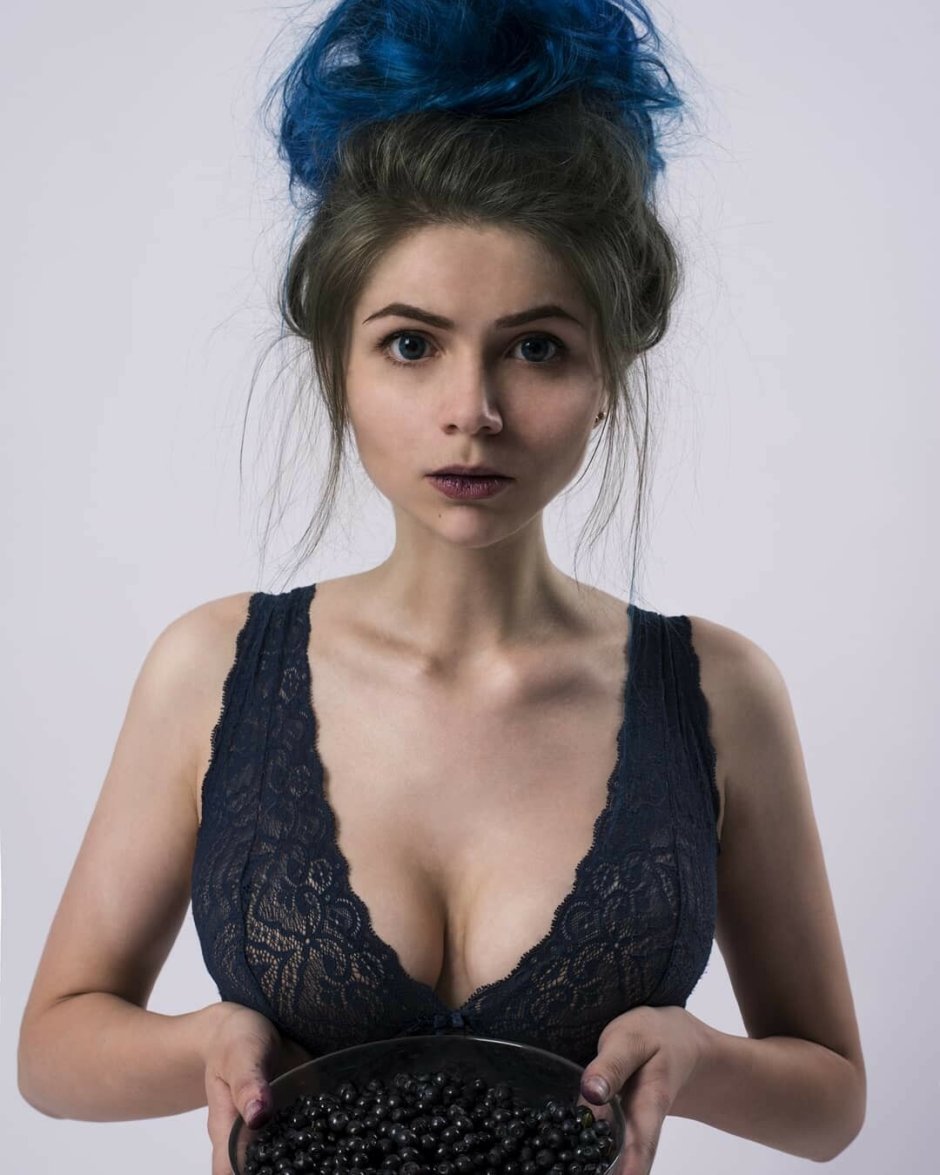 Nancy Novikova Patron