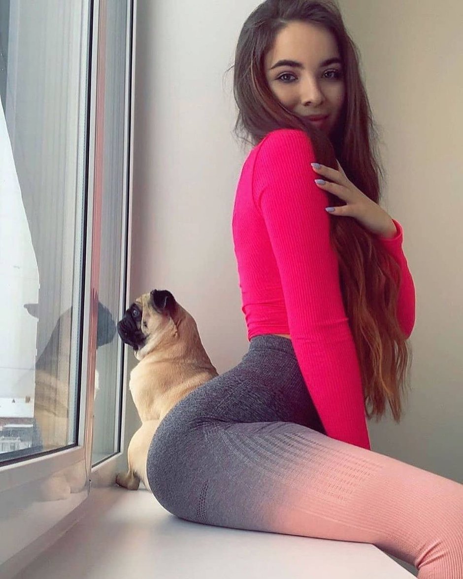 Anya Tratnikova Extik