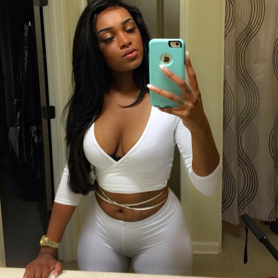 Juicy African American Selfies