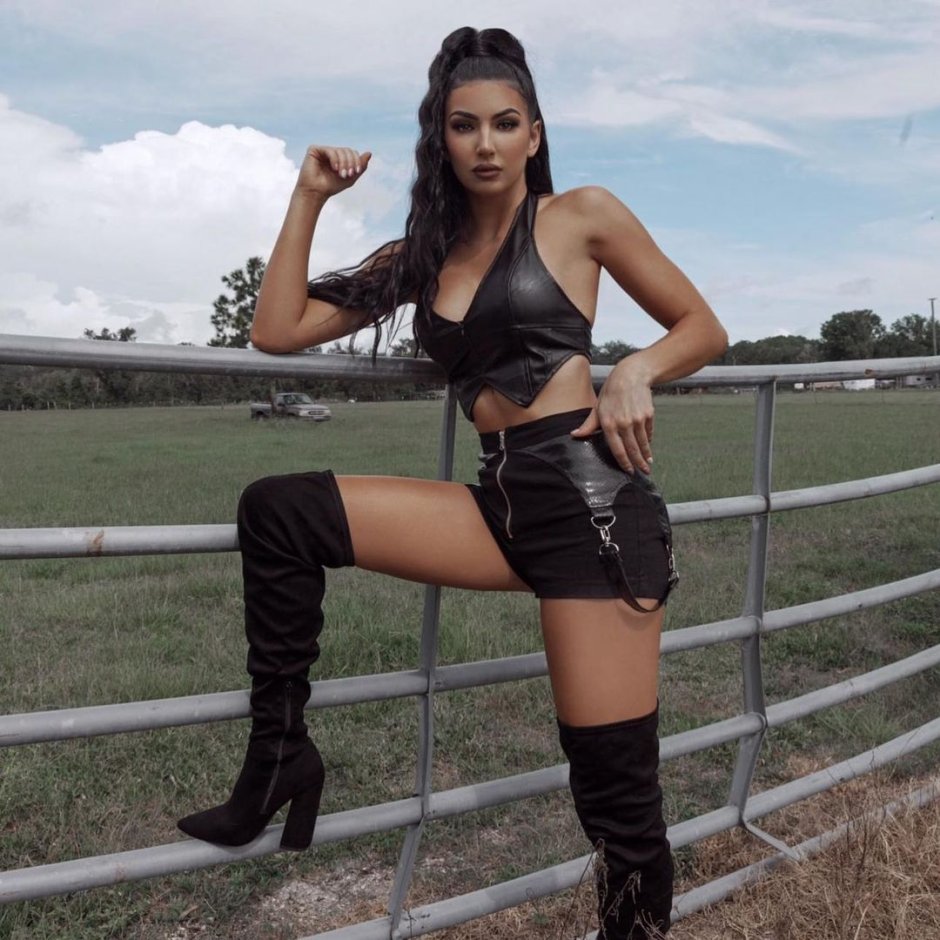 Instagram Jessica McKay