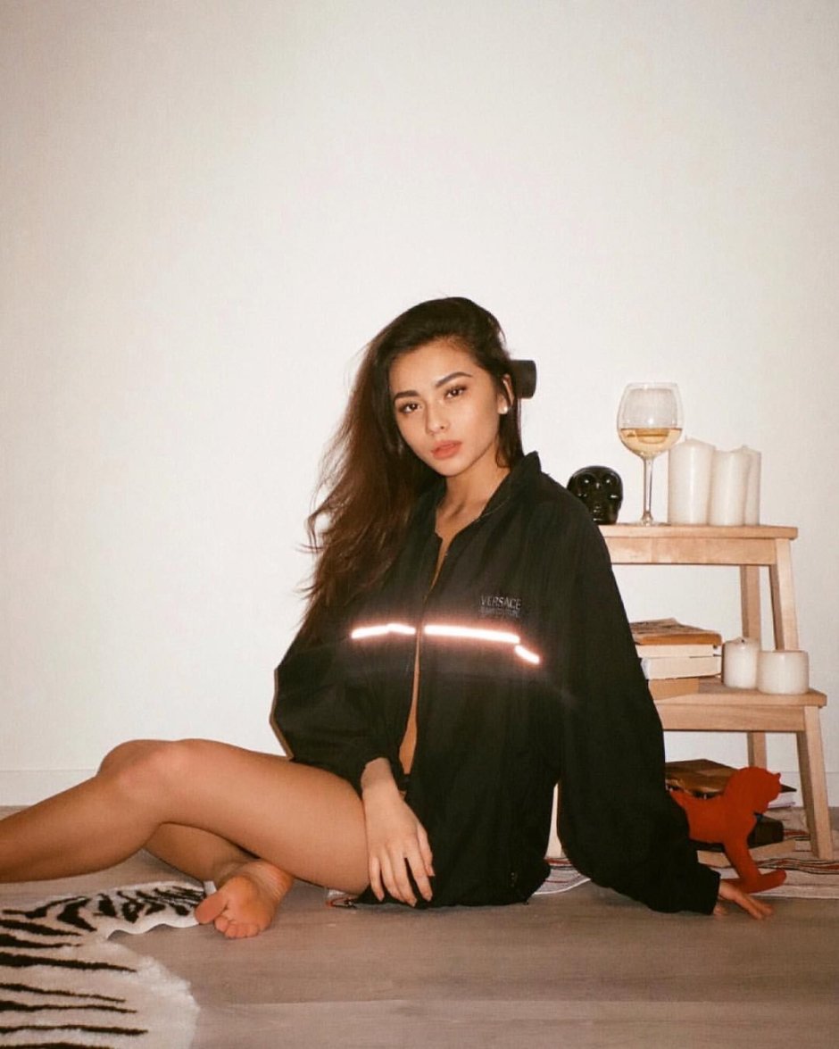 Diana Korkunova Feet