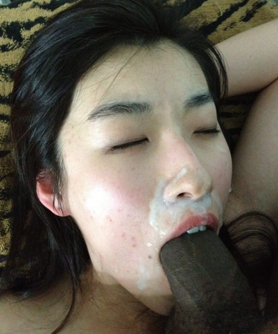 Young Asian women cum on the face