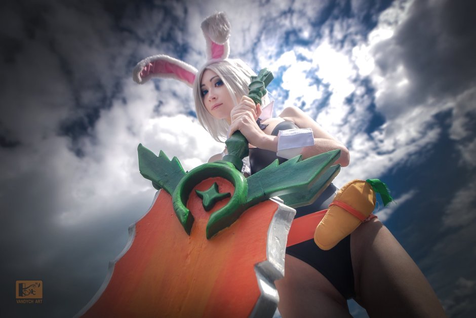 Alina Vandich Cosplay League Legends