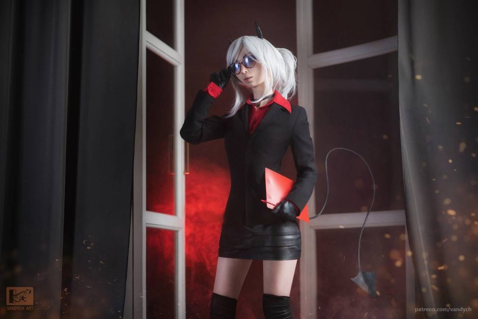 Helltaker Pandemonica Cosplay