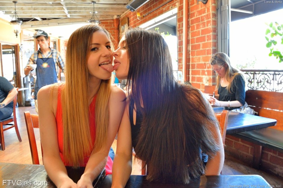Lana and Stella