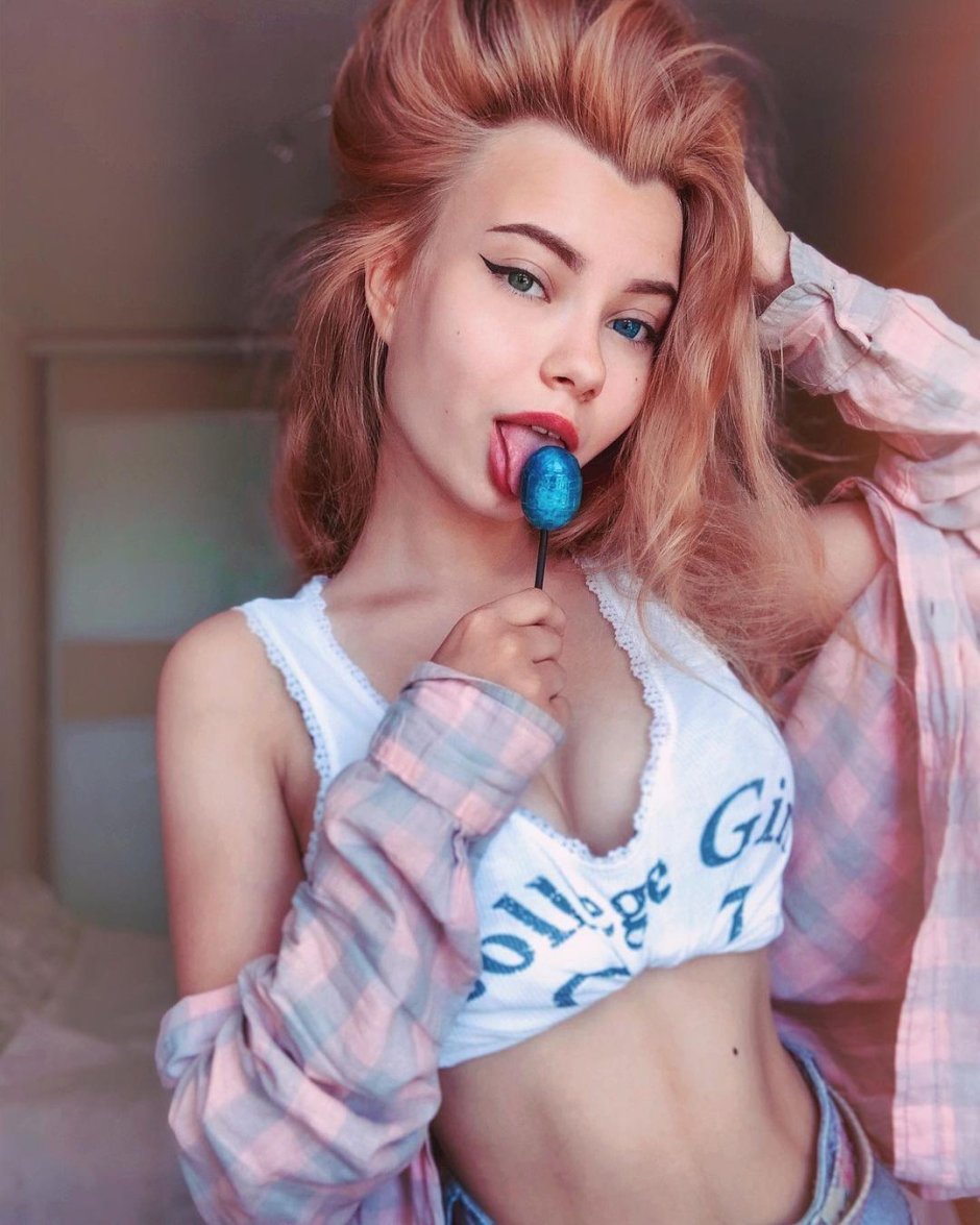 Bel dolphin plum