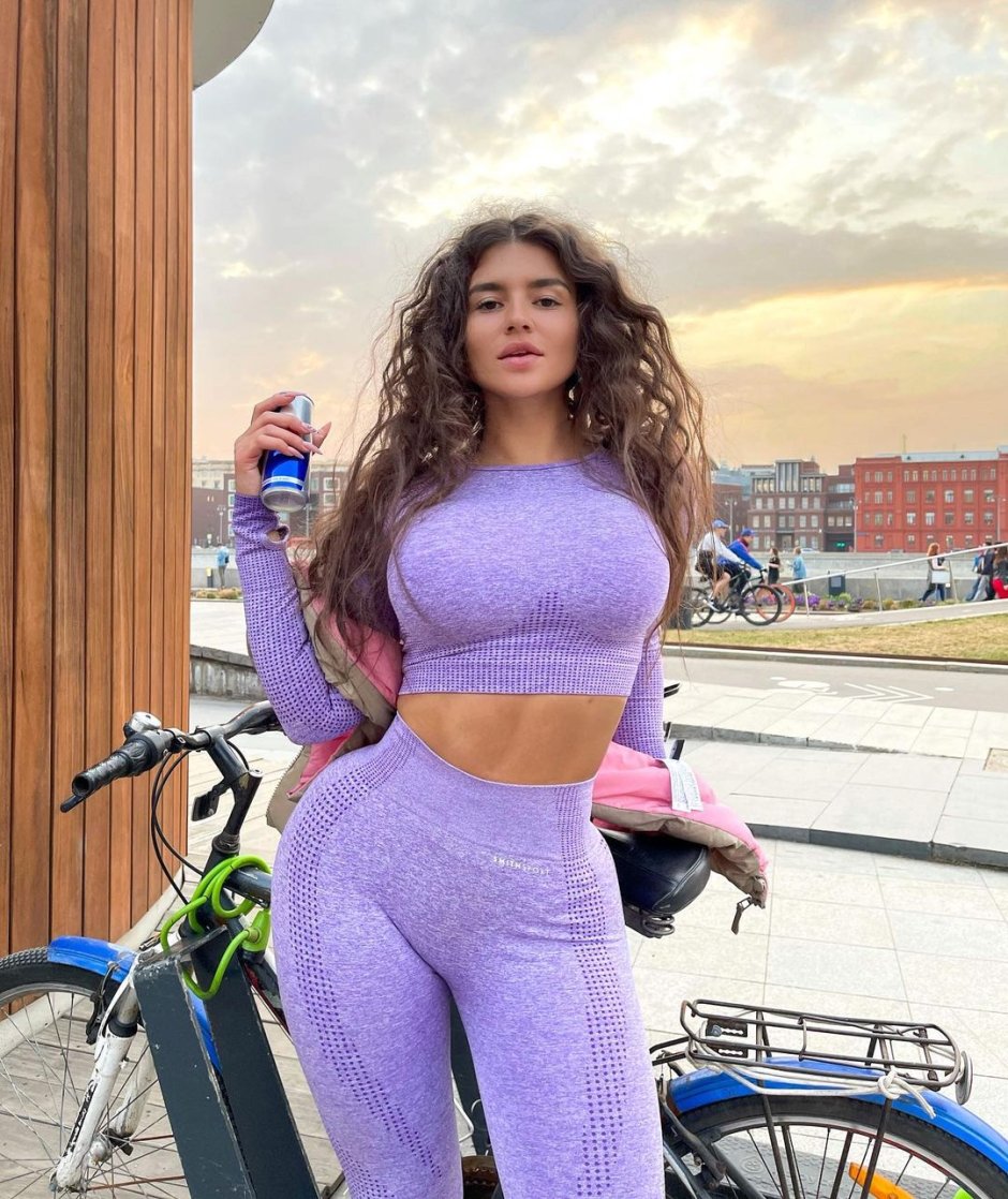 Tiktokersha Valery Bearwolf