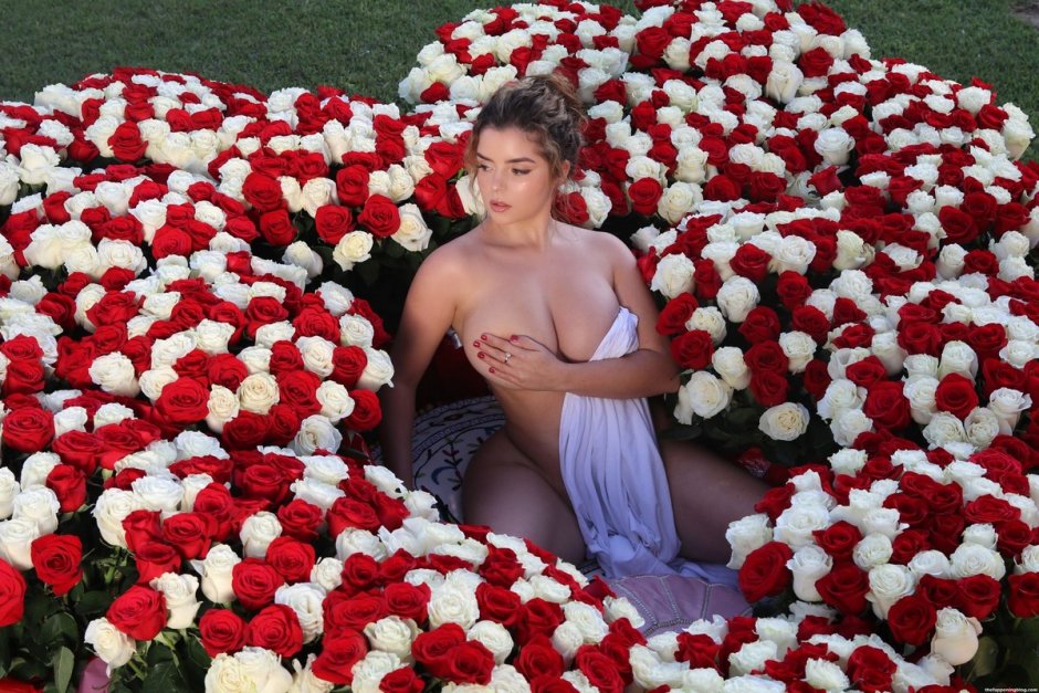 Greek Goddess Demi Rose Flaunts Her Asses in Eye